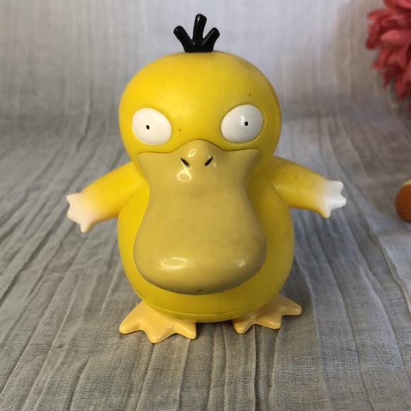 Vintage 90s POKEMON speaking plastic PSYDUCK & NEOPETS stuffed SHOYRU lot of 2 - Picture 2 of 10